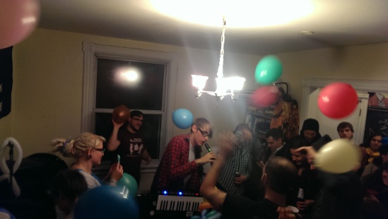 Bloody Boy Blue among the balloons and the chaos at ROBOT!HOUSE!